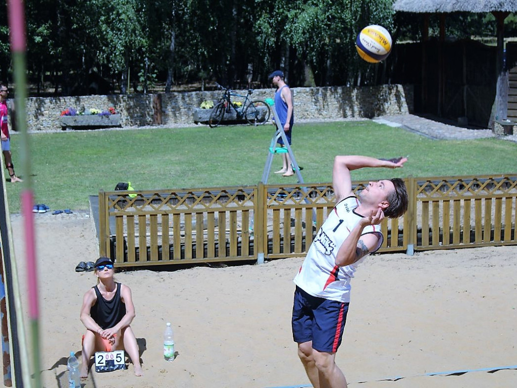 19 edycja turnieju siatkówki plażowej Poniks Cup w Rojowie (ZDJĘCIA)