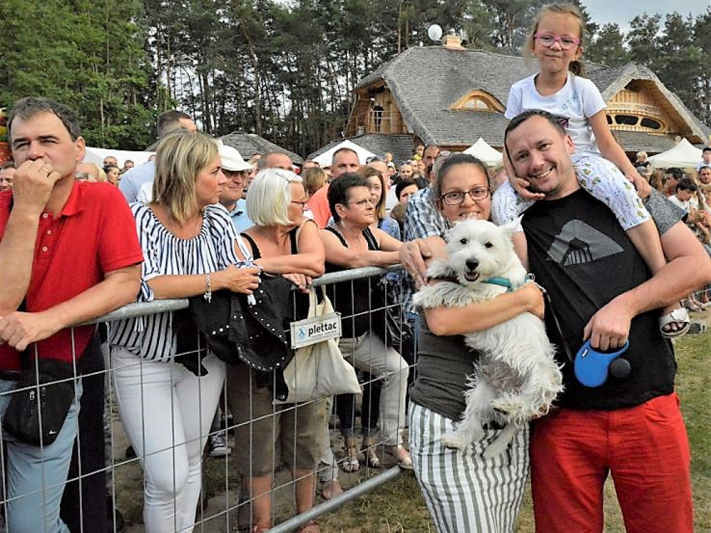 Trwają Imieniny Kobylej Góry (ZDJĘCIA)
