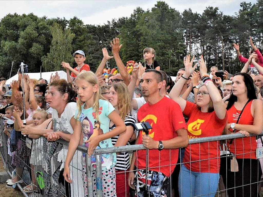 Trwają Imieniny Kobylej Góry (ZDJĘCIA)