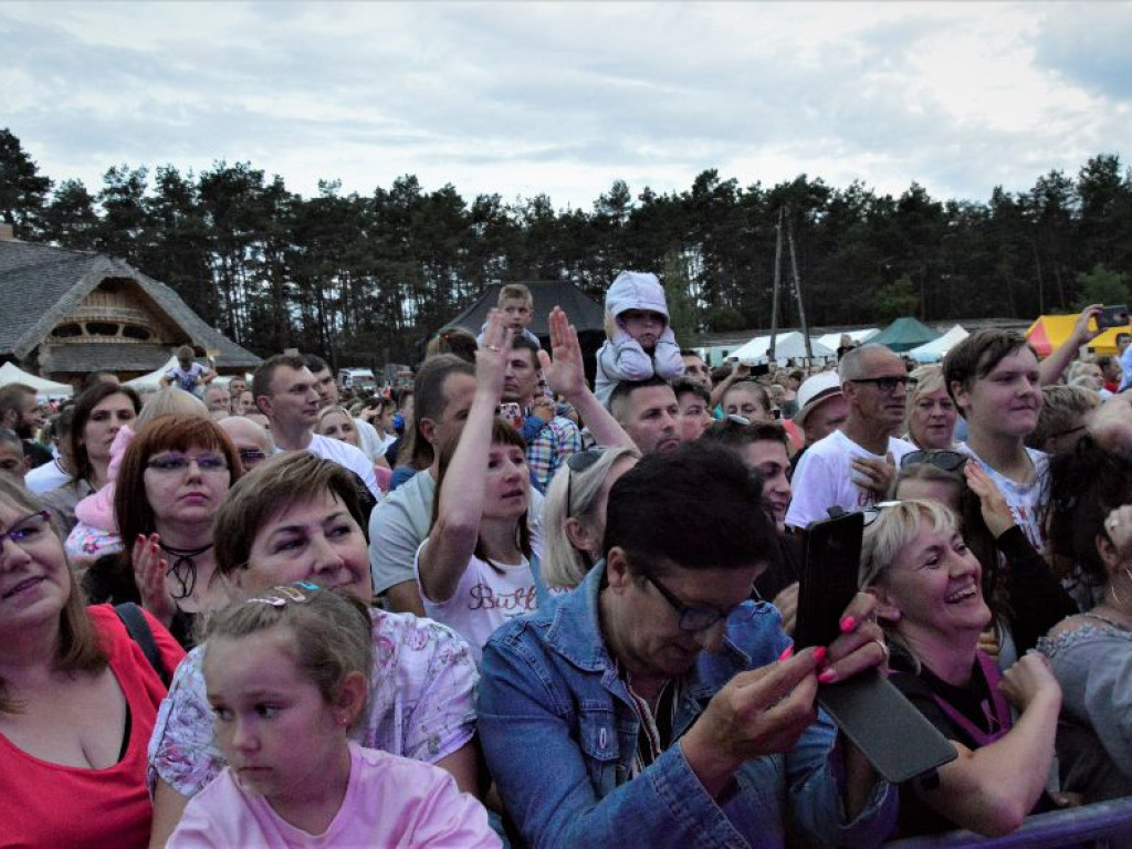 Trwają Imieniny Kobylej Góry (ZDJĘCIA)
