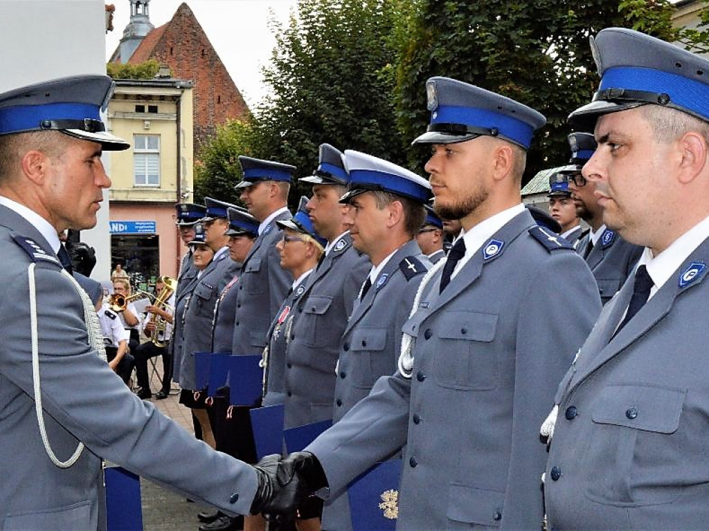 OSTRZESZÓW: Obchody 100-lecia Policji Państwowej
