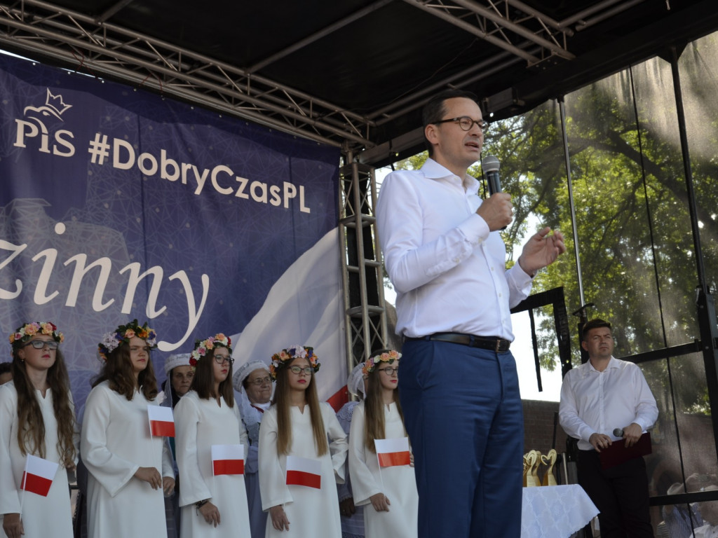 Państwo musi być z obywatelami - mówił w Ostrzeszowie premier Mateusz Morawiecki