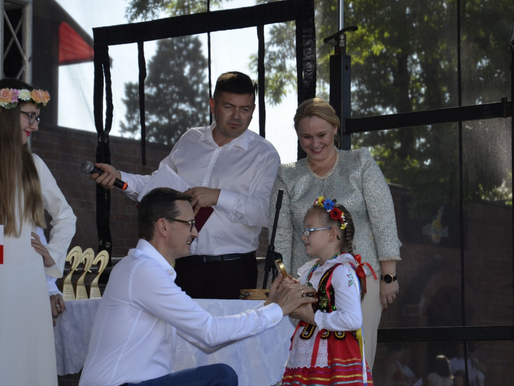 Państwo musi być z obywatelami - mówił w Ostrzeszowie premier Mateusz Morawiecki
