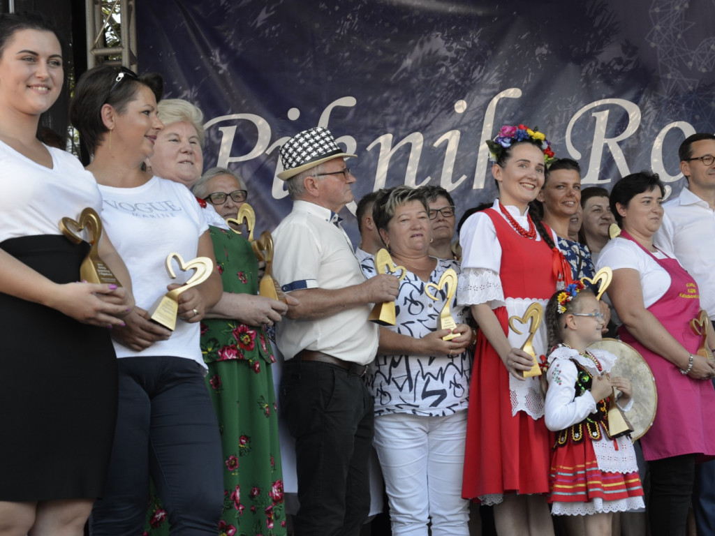 Państwo musi być z obywatelami - mówił w Ostrzeszowie premier Mateusz Morawiecki