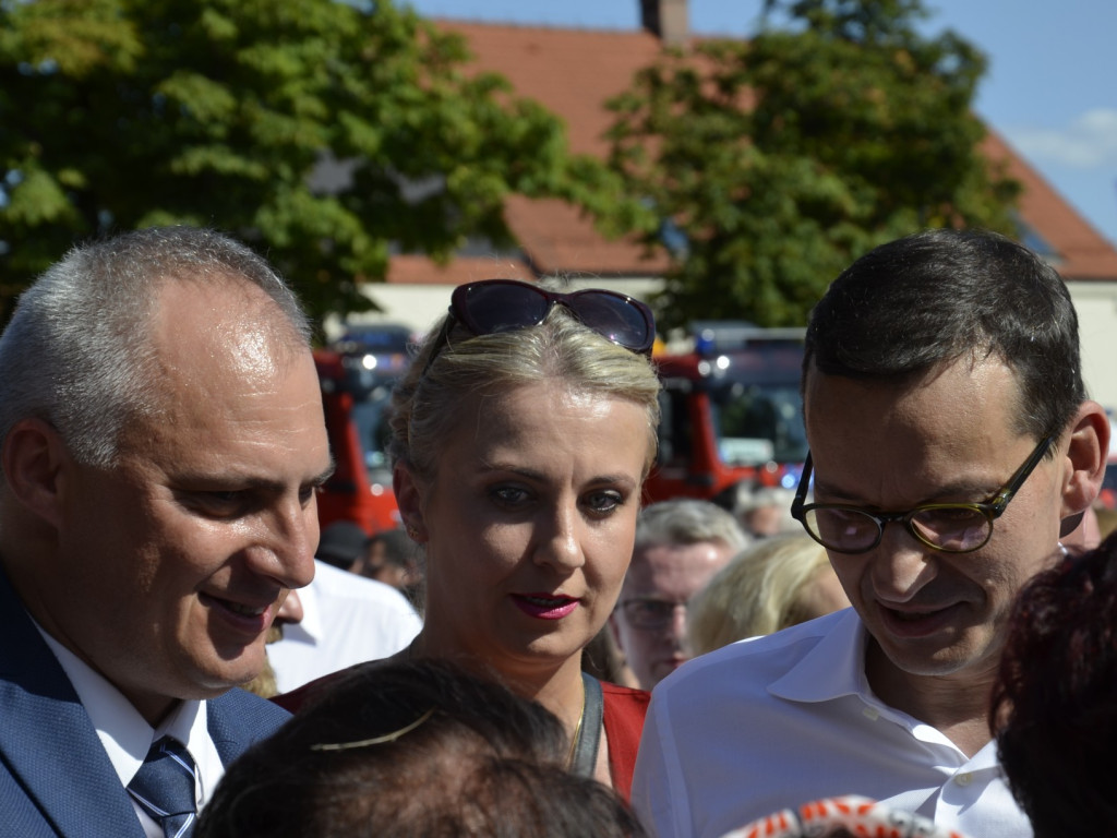 Państwo musi być z obywatelami - mówił w Ostrzeszowie premier Mateusz Morawiecki
