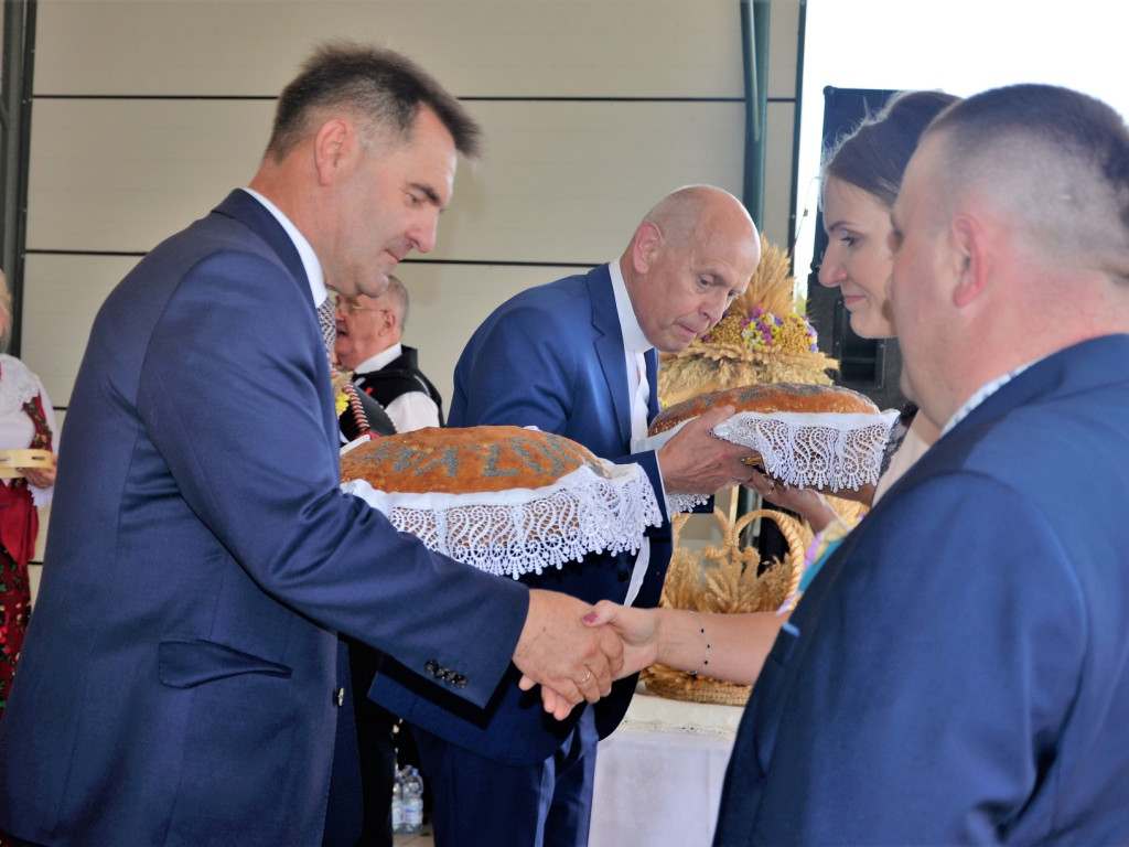 CZAJKÓW: Parafialno - Gminne Święto Plonów