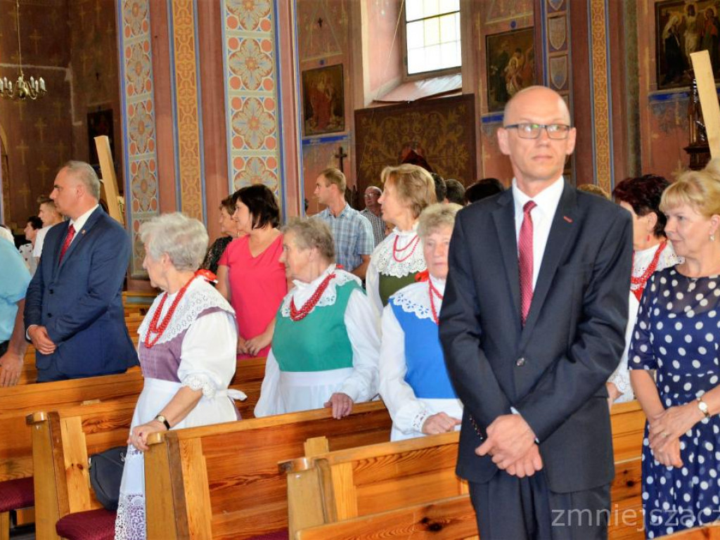 KRASZEWICE: Najpierw podziękowali za plony Bogu