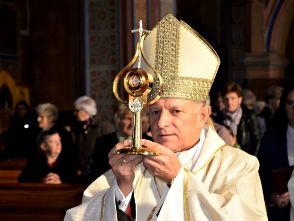 KRASZEWICE: Intronizacja relikwii św. Jana Pawła II