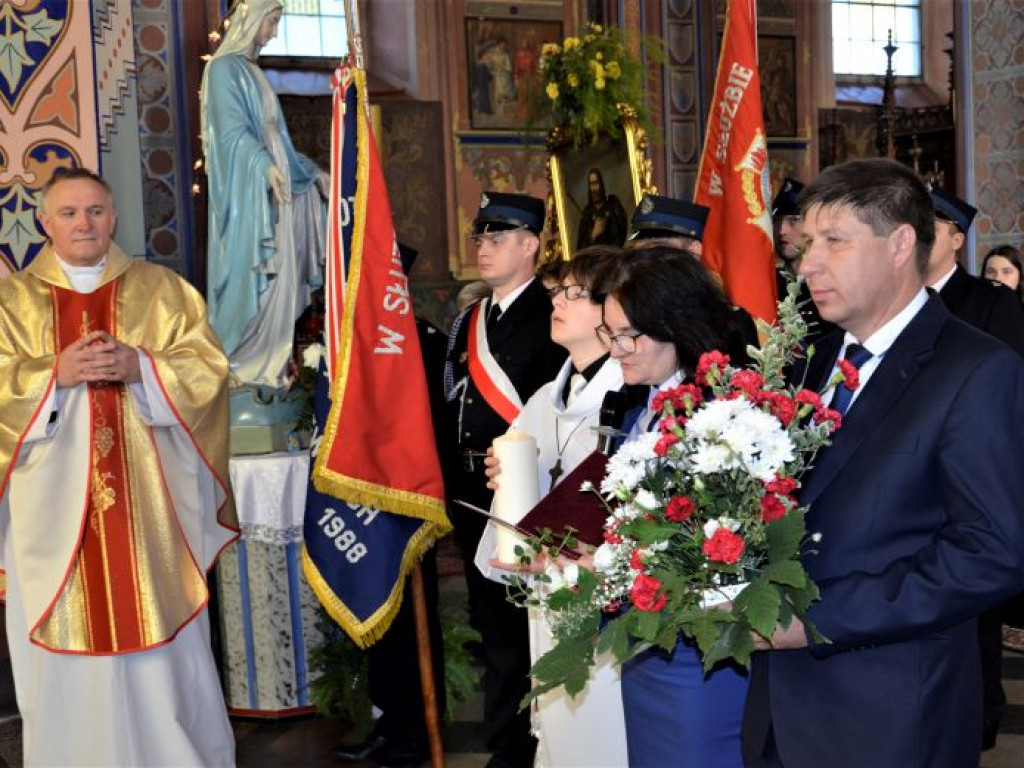 KRASZEWICE: Intronizacja relikwii św. Jana Pawła II