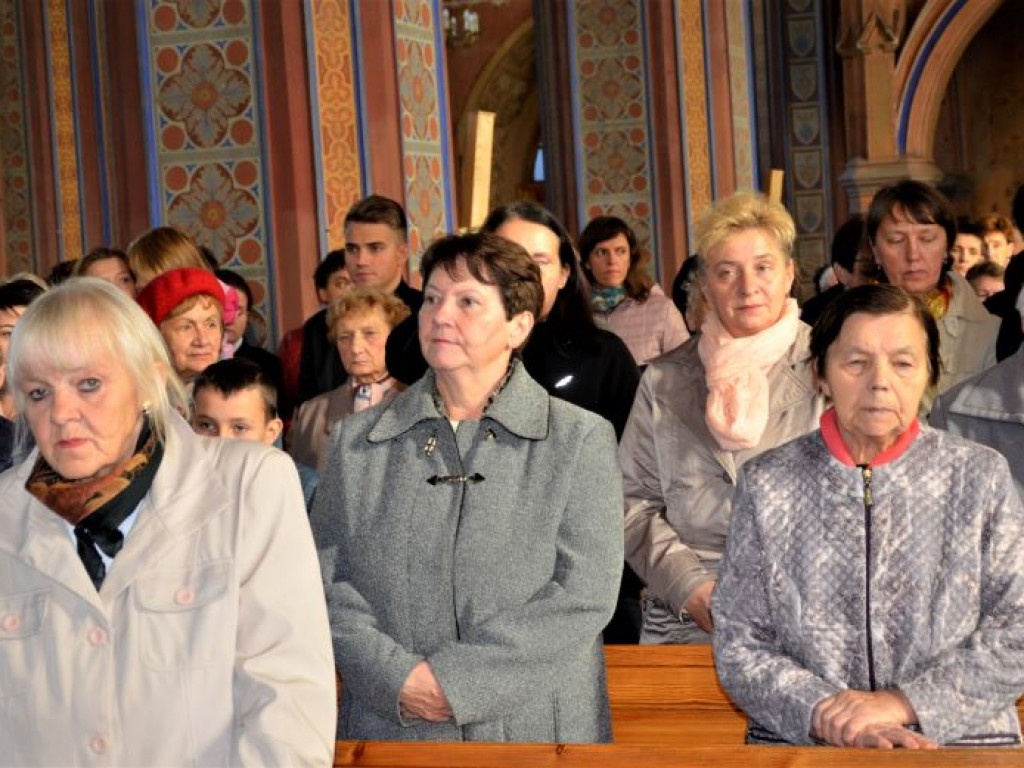 KRASZEWICE: Intronizacja relikwii św. Jana Pawła II