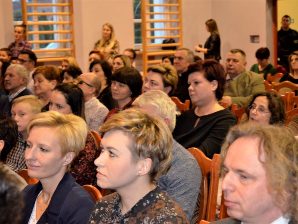 Wspólne Czytanie Elementarza w Kuźnicy Grabowskiej