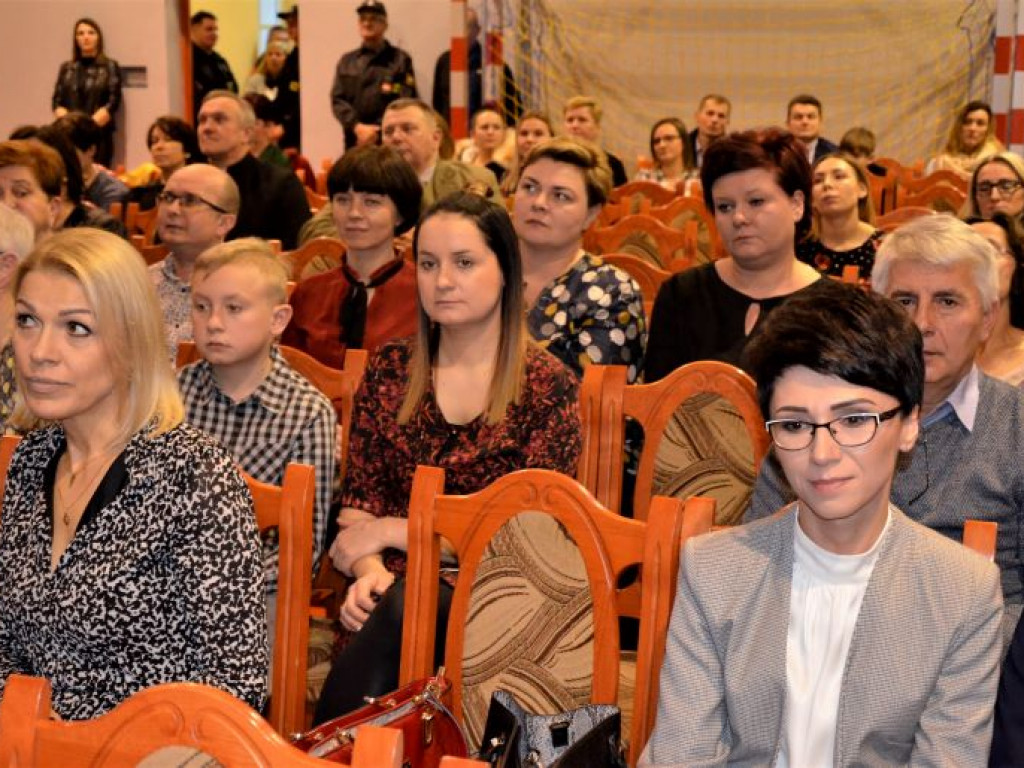 Wspólne Czytanie Elementarza w Kuźnicy Grabowskiej