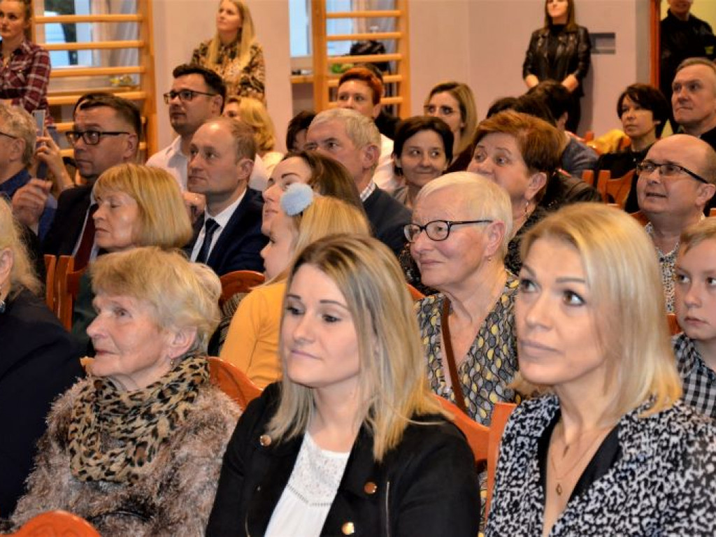Wspólne Czytanie Elementarza w Kuźnicy Grabowskiej