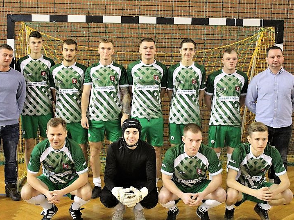 Puchar Starosty w rękach Doruchowa