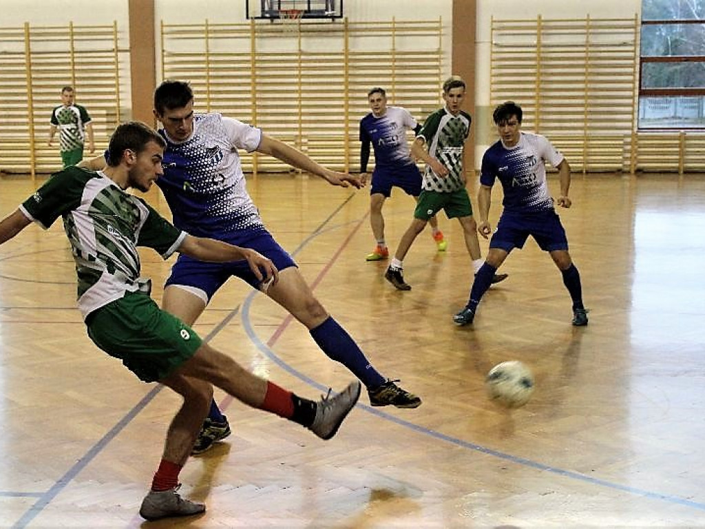 Puchar Starosty w rękach Doruchowa
