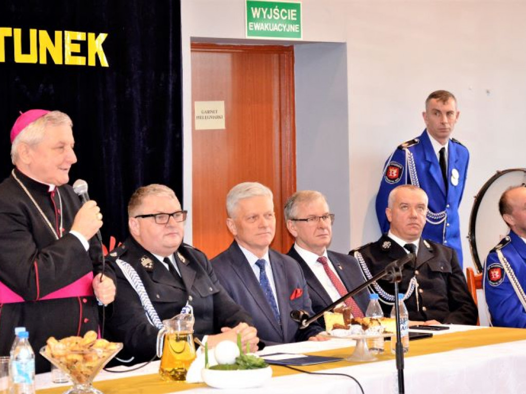 KUŹNICA GRABOWSKA: VIII Spotkanie Noworoczne Strażaków OSP Południowej Wielkopolski (FILM)