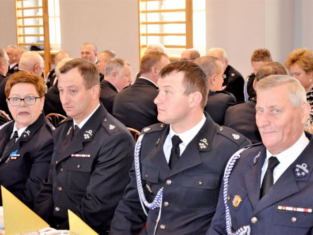 KUŹNICA GRAB. Dostał Biskup Elementarz
