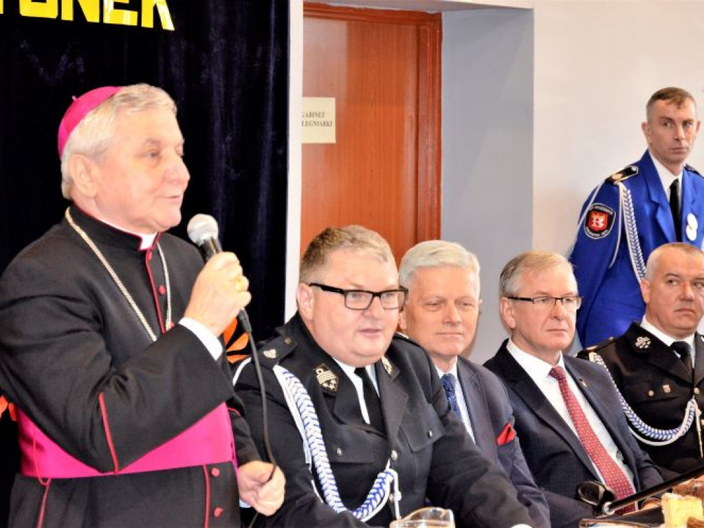 KUŹNICA GRAB. Dostał Biskup Elementarz