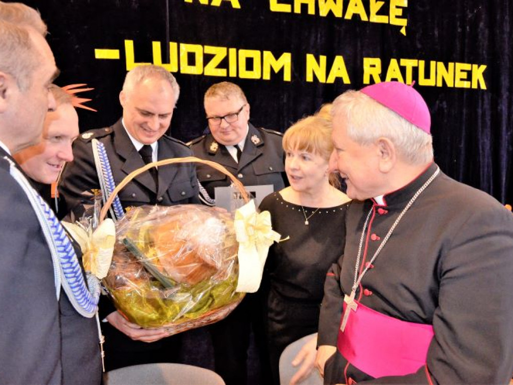 KUŹNICA GRAB. Dostał Biskup Elementarz