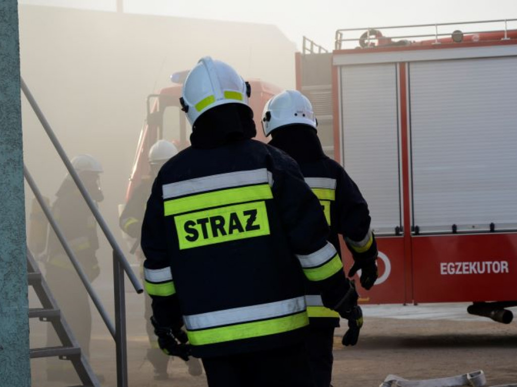 GŁUSZYNA: Pożar zakładu produkcji palet (AKTUALIZACJA)