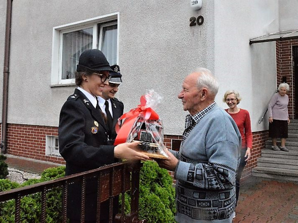 90. urodziny druha Jana Treśki. OSP Ostrzeszów nie zapomniała