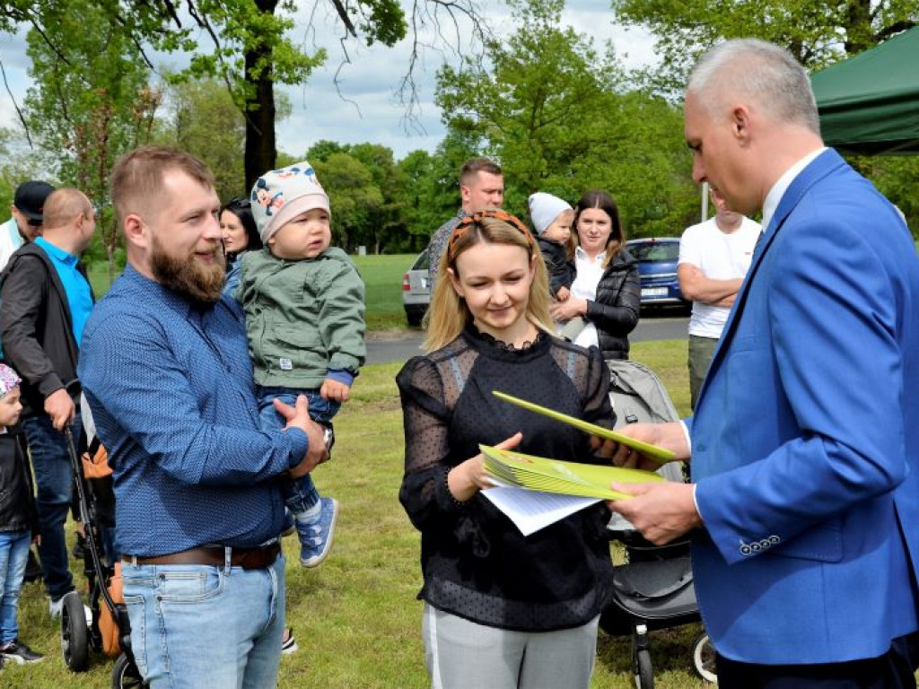 KRASZEWICE: Urodzeni w 2020 roku mają swoje drzewka