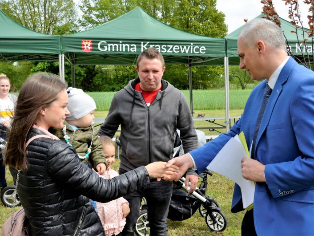 KRASZEWICE: Urodzeni w 2020 roku mają swoje drzewka
