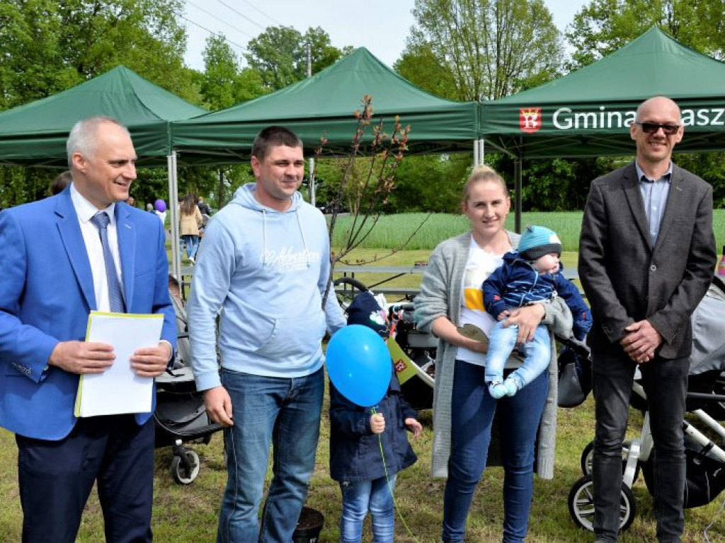 KRASZEWICE: Urodzeni w 2020 roku mają swoje drzewka