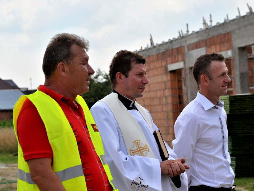 CZAJKÓW: Uroczyste podpisanie i wmurowanie aktu erekcyjnego budowy nowego przedszkola