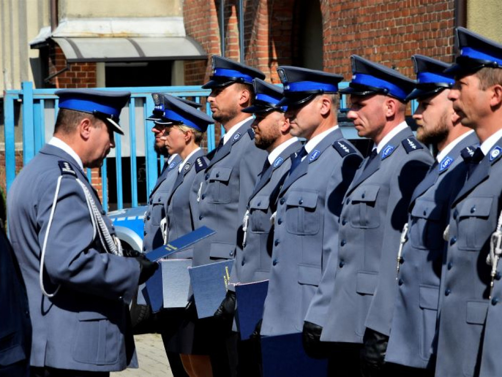 OSTRZESZÓW: Powiatowe Święto Policji