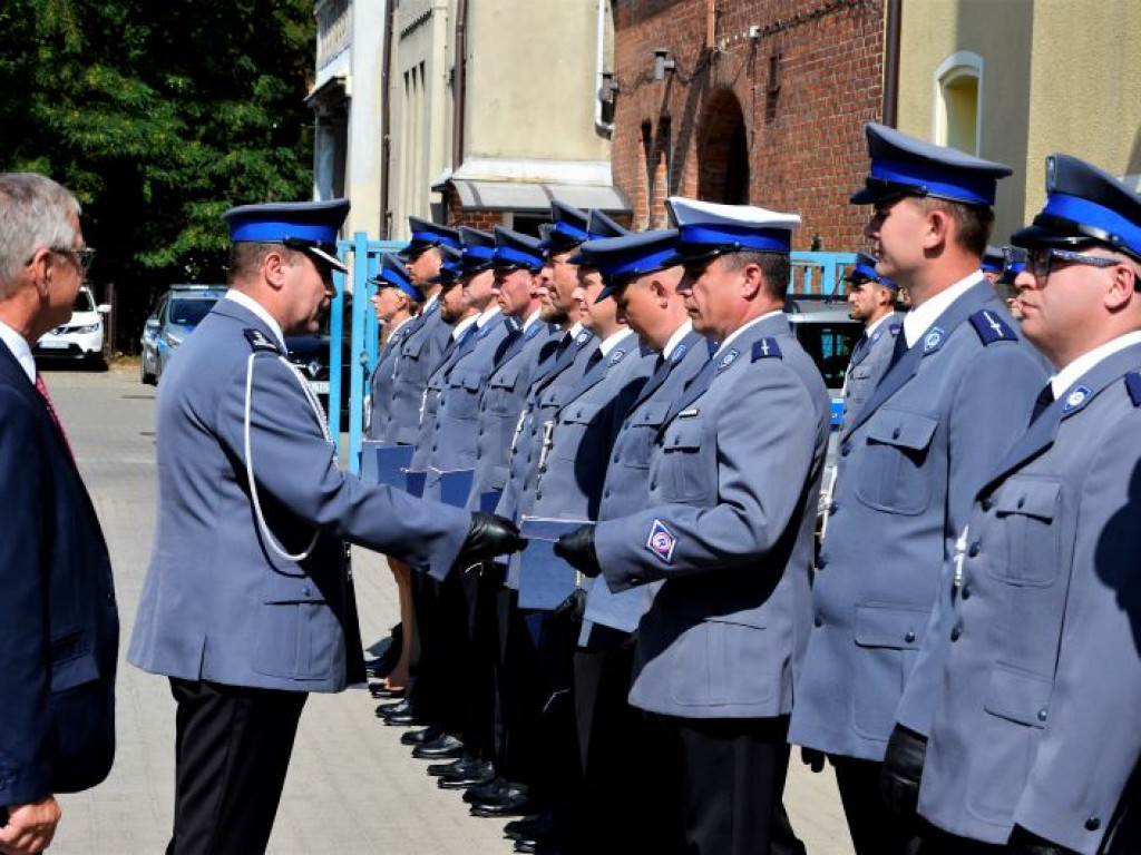 OSTRZESZÓW: Powiatowe Święto Policji