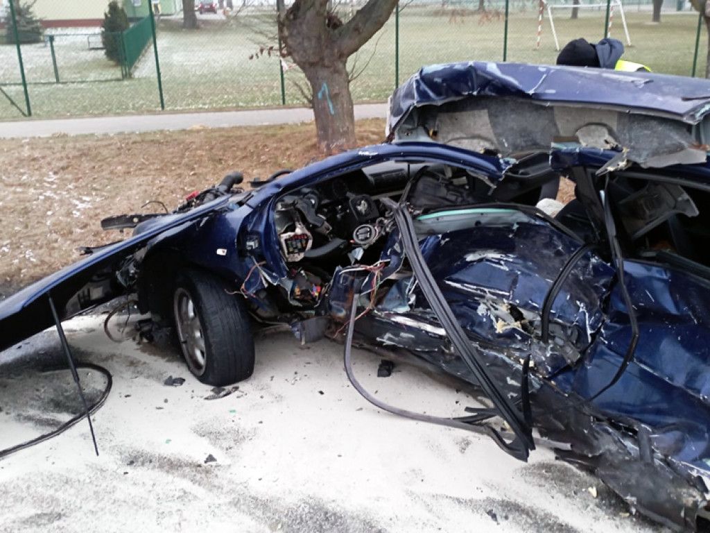 21-letni kierowca audi zginął na drodze