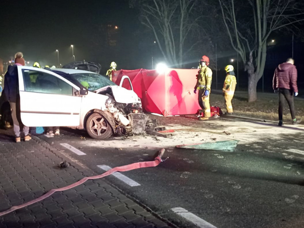 21-letni kierowca audi zginął na drodze