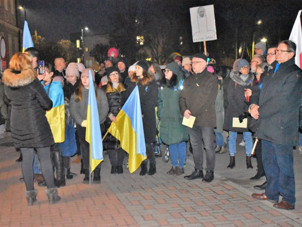 OSTRZESZÓW: Wiec poparcia dla Ukraińców