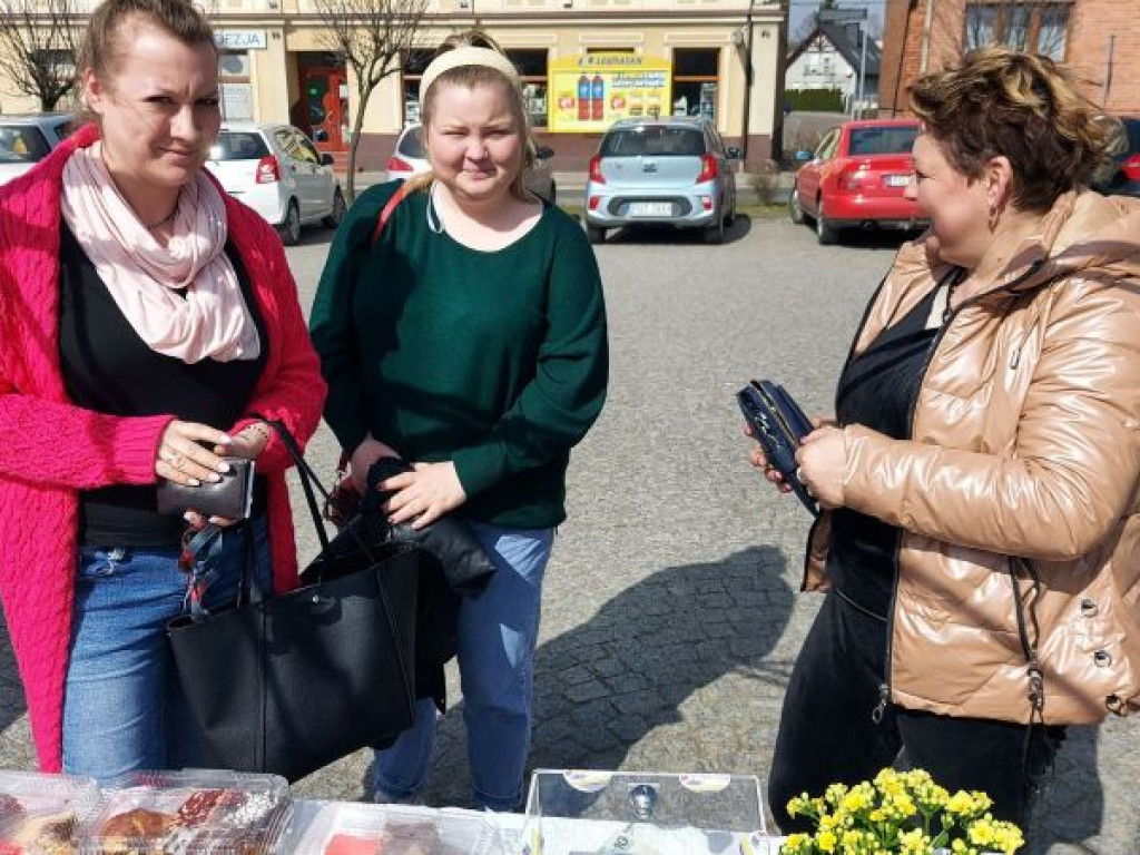 Anioły podzieliły się dobrem! - II Powiatowy Kiermasz Charytatywny