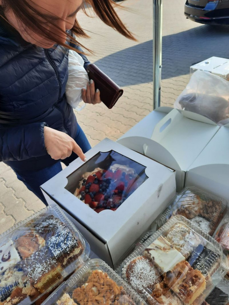 Anioły podzieliły się dobrem! - II Powiatowy Kiermasz Charytatywny