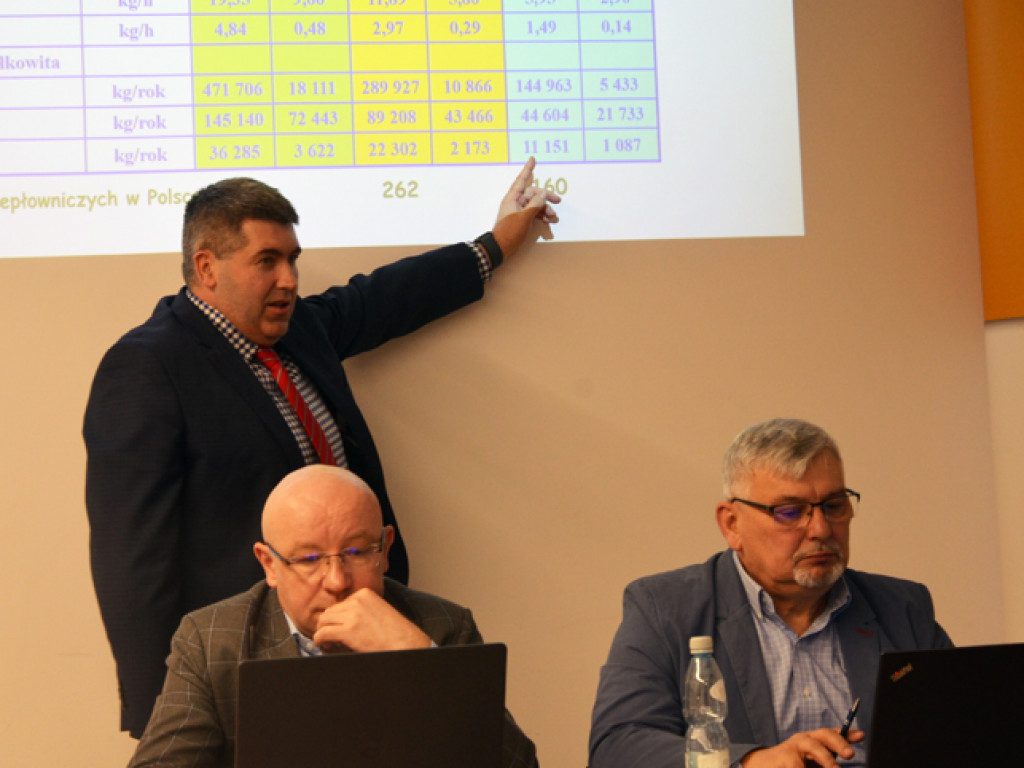 Ostrzeszów: Chcą przekonać do spalarni