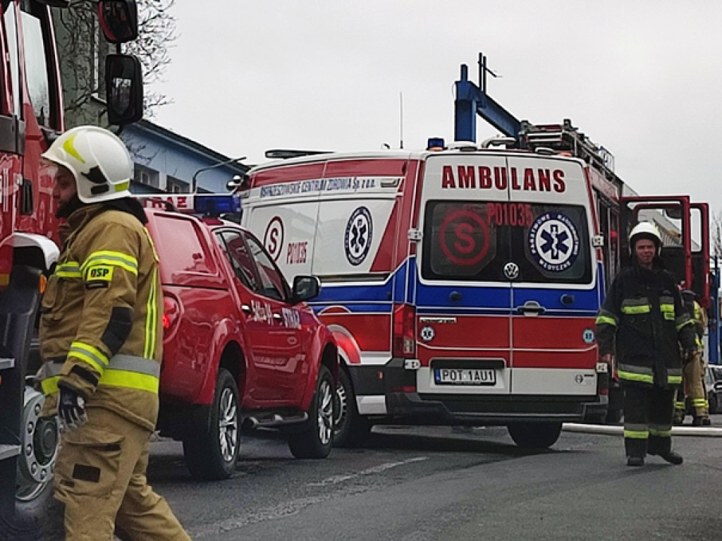 OSTRZESZÓW: Wybuch w warsztacie samochodowym, jedna osoba ranna