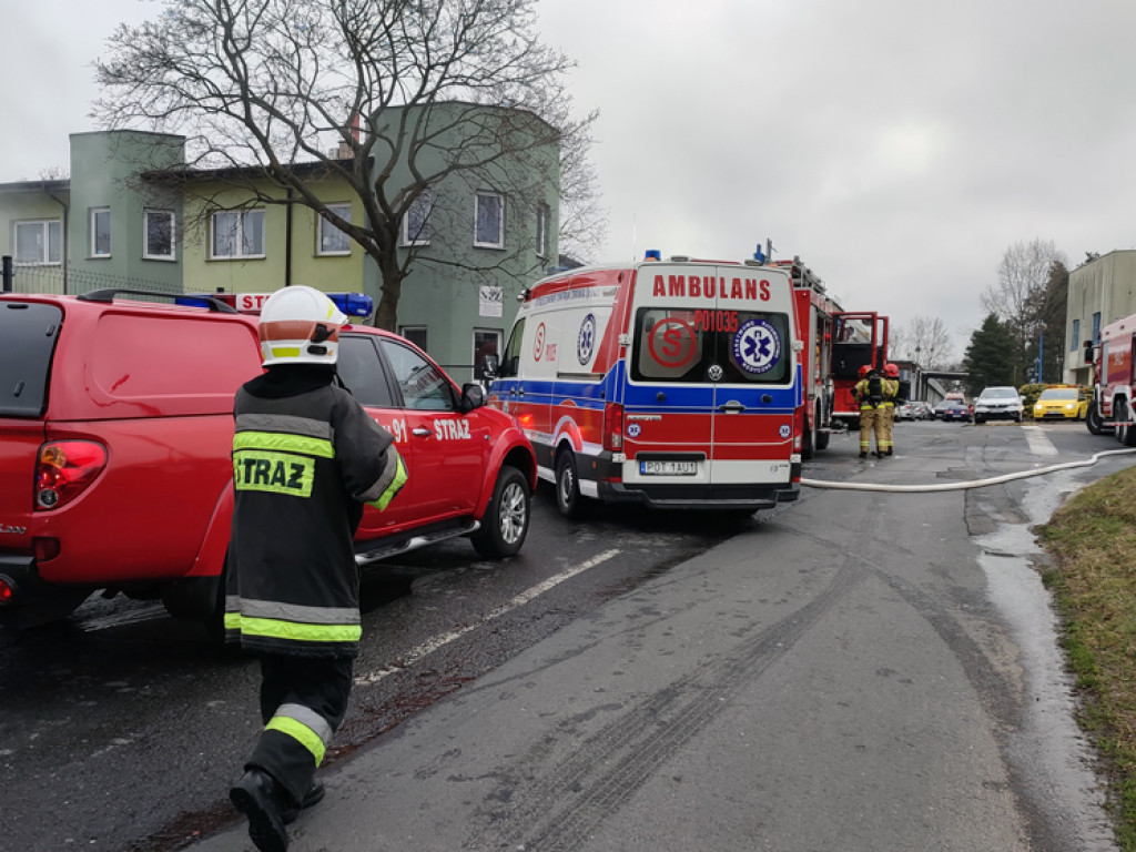 OSTRZESZÓW: Wybuch w warsztacie samochodowym, jedna osoba ranna