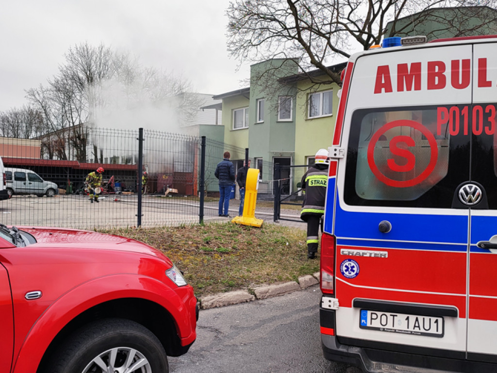 OSTRZESZÓW: Wybuch w warsztacie samochodowym, jedna osoba ranna