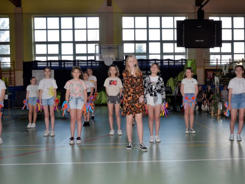 KRASZEWICE: Niezwykły wieczór literacko-muzyczny ,,Bądź gotowy dziś do drogi...``