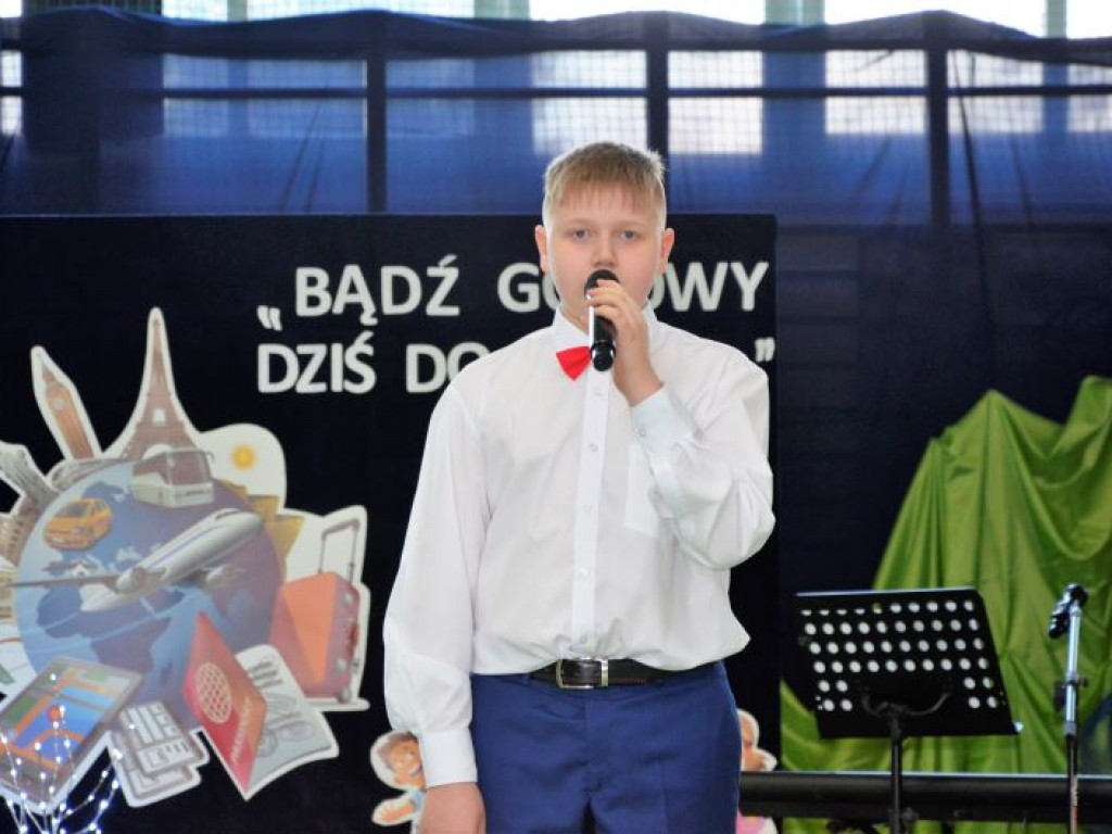 KRASZEWICE: Niezwykły wieczór literacko-muzyczny ,,Bądź gotowy dziś do drogi...``
