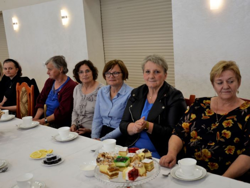 KRASZEWICE:  Gminny Dzień Matki
