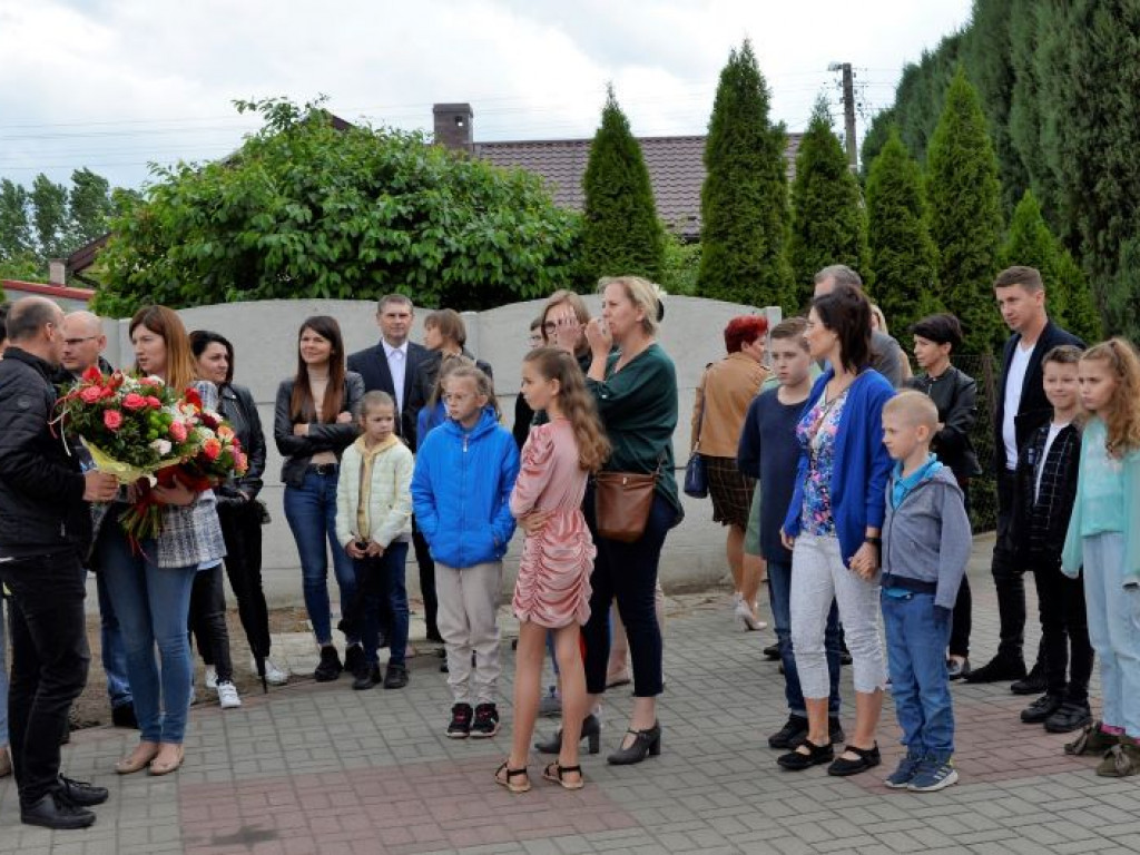 KRASZEWICE: Boisko wielofunkcyjne na miarę XXI wieku
