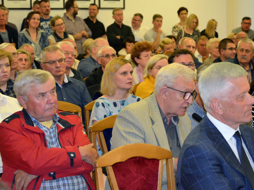 OSTRZESZÓW: Mieszkańcy przeciwni spalarni