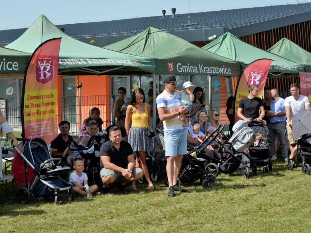 KRASZEWICE: Urodzone w 2021 roku dzieci mają swoje drzewa
