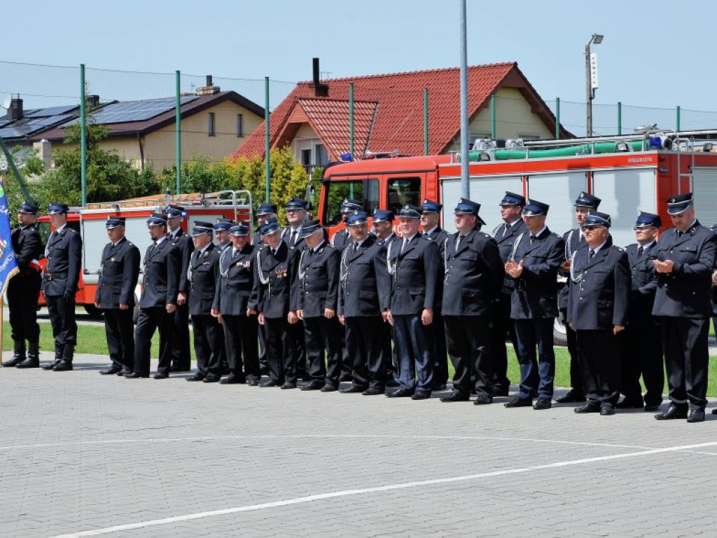DORUCHÓW: Uroczyste przekazanie średniego samochodu ratowniczo-gaśniczego (ZDJĘCIA)