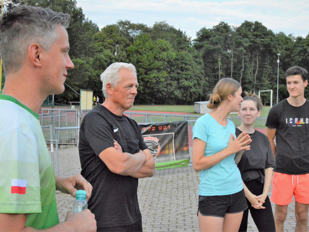 W ramach akcji ,,Rozbiegajmy Ostrzeszów`` pokonali 6-kilometrowy dystans