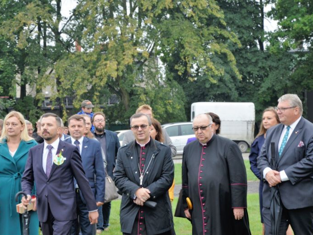 Diecezjalno-Gminne Dożynki w Grabowie nad Prosną (cz. 1)