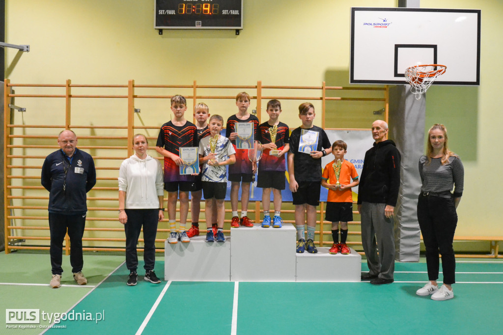 Donaborów badmintonem stoi